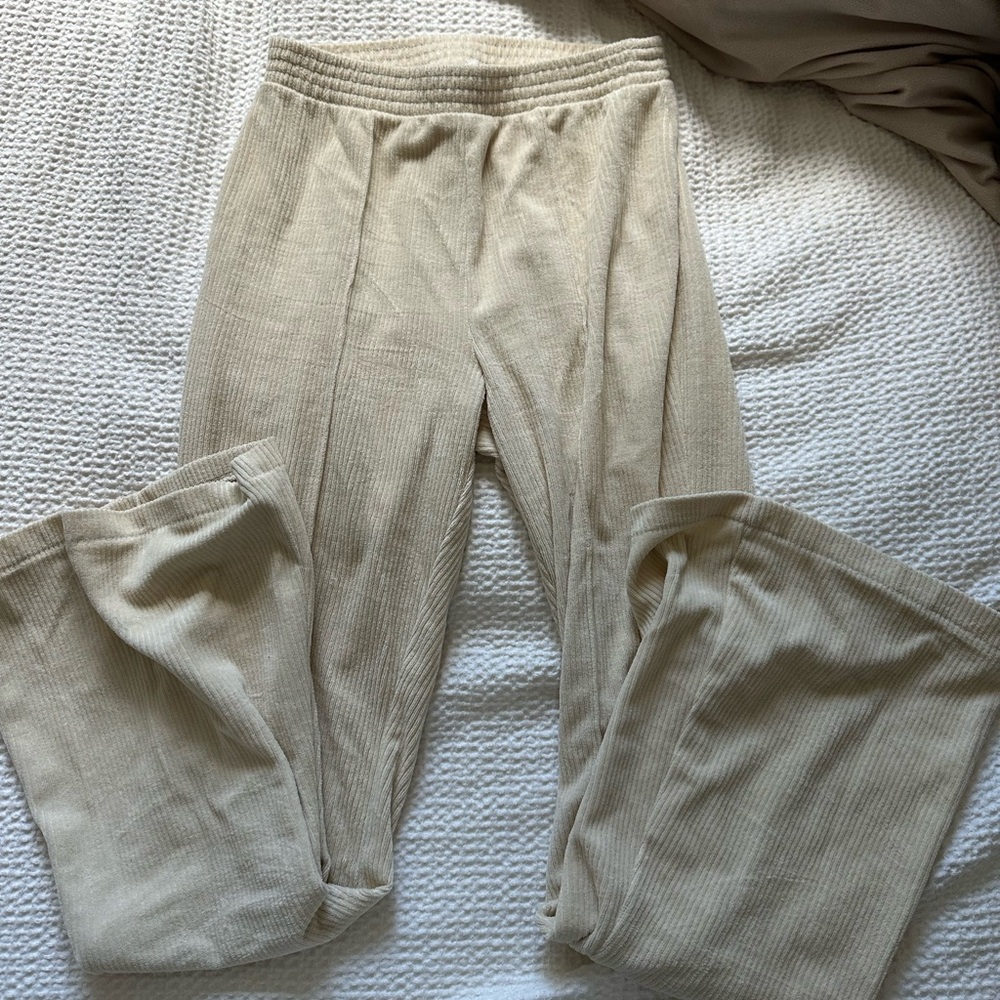 aerie flare pants, size small
